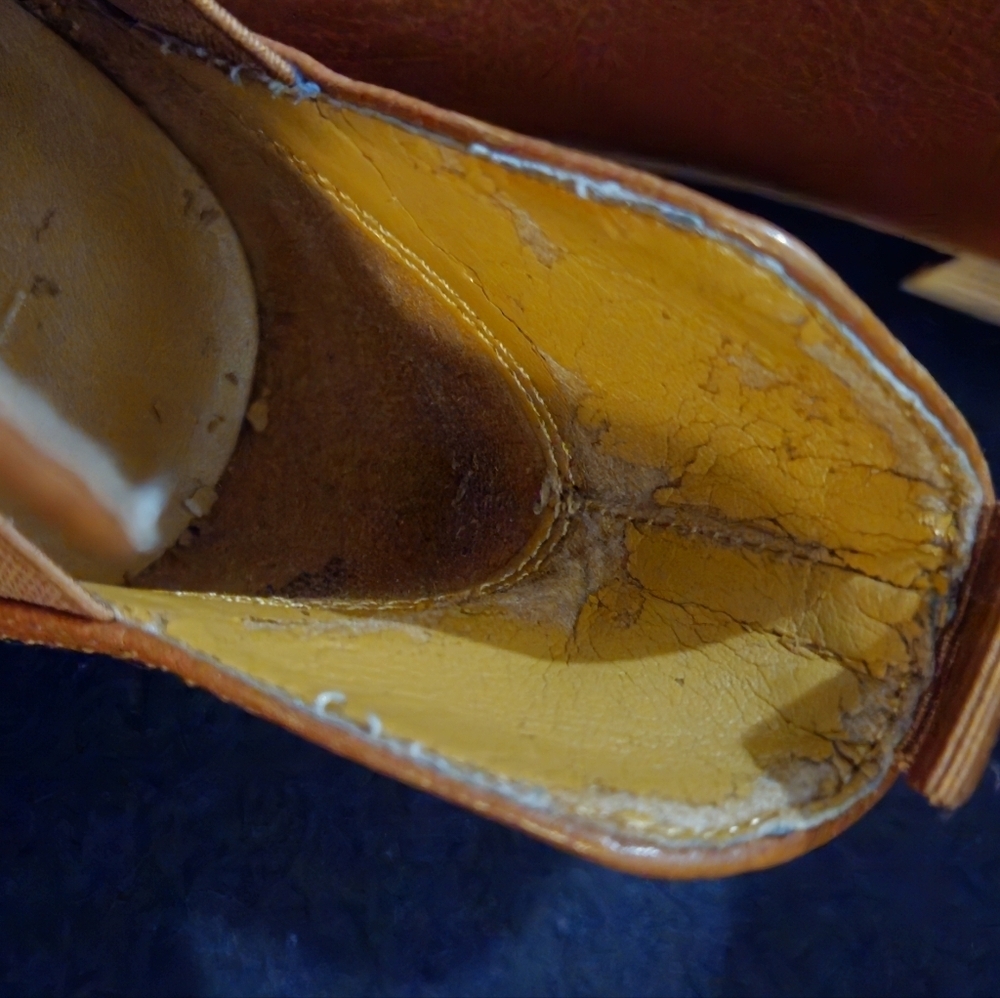 Nine West Tan Ankle Booties - Size 7M - Picture 10 of 10